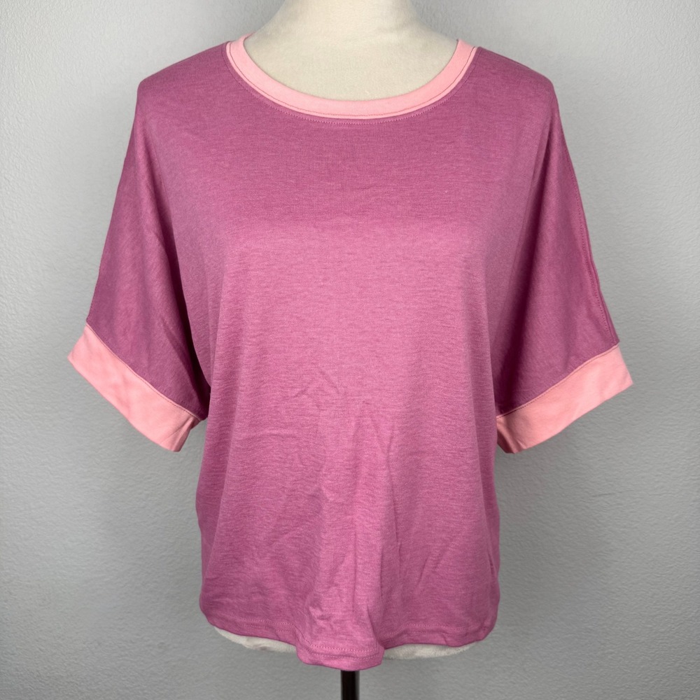 NWT Dokotoo Women Pink Colorblock Relaxed Fit Short Sleeve Crewneck Top Medium